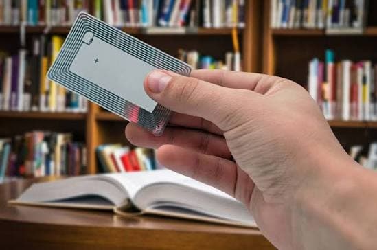 Kütüphane insansız ödünç iade yazılımı